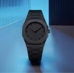 Aura Quartz Watch Black