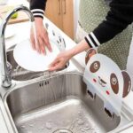 Panda Kitchen Sink Splash Guard – Water Splash-Proof Silicone Barrier for Sink - Image 4