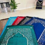 Portable Foldable Prayer Mat Travel Janamaz with Pocket Carrying Case – Lightweight Islamic Prayer Mat - Image 5